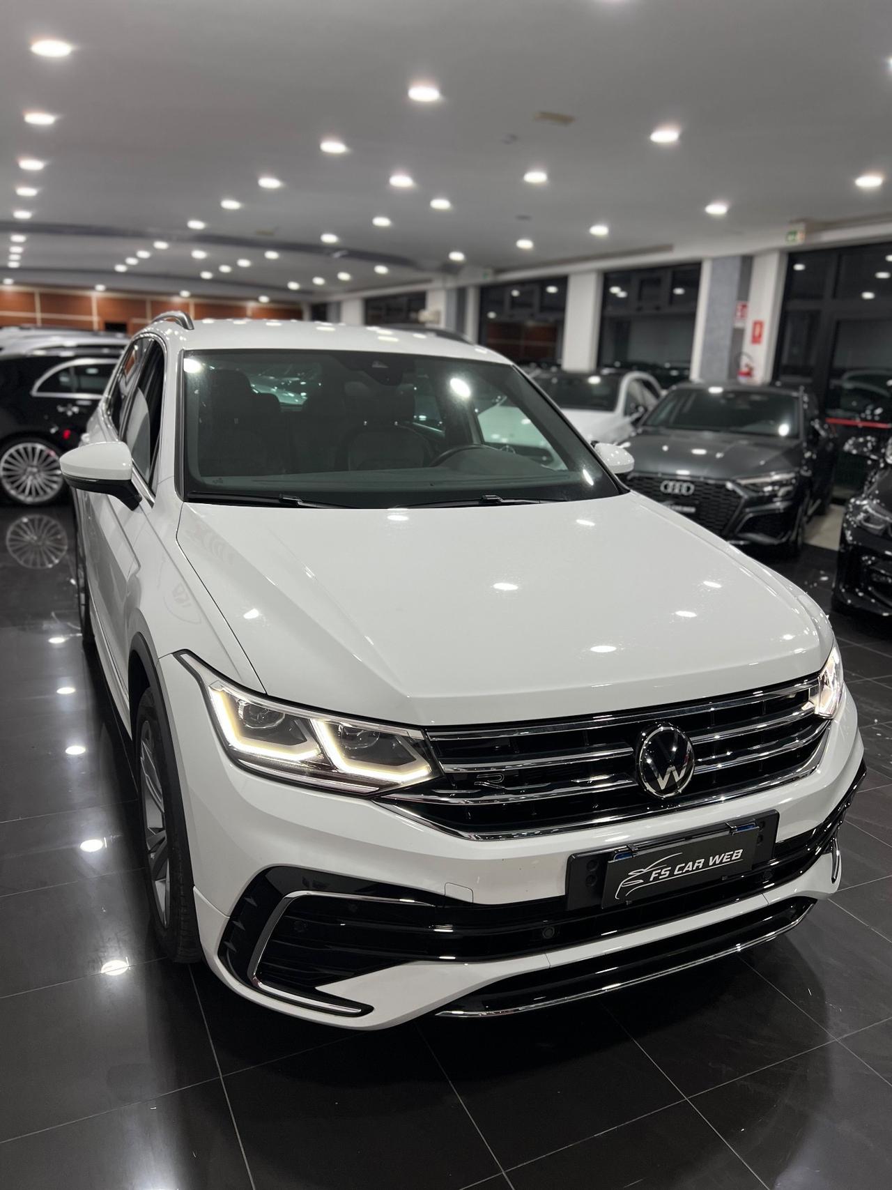 VOLKSWAGEN TIGUAN 1.4 TSI DSG E-Hybrid R-Line 245 cv