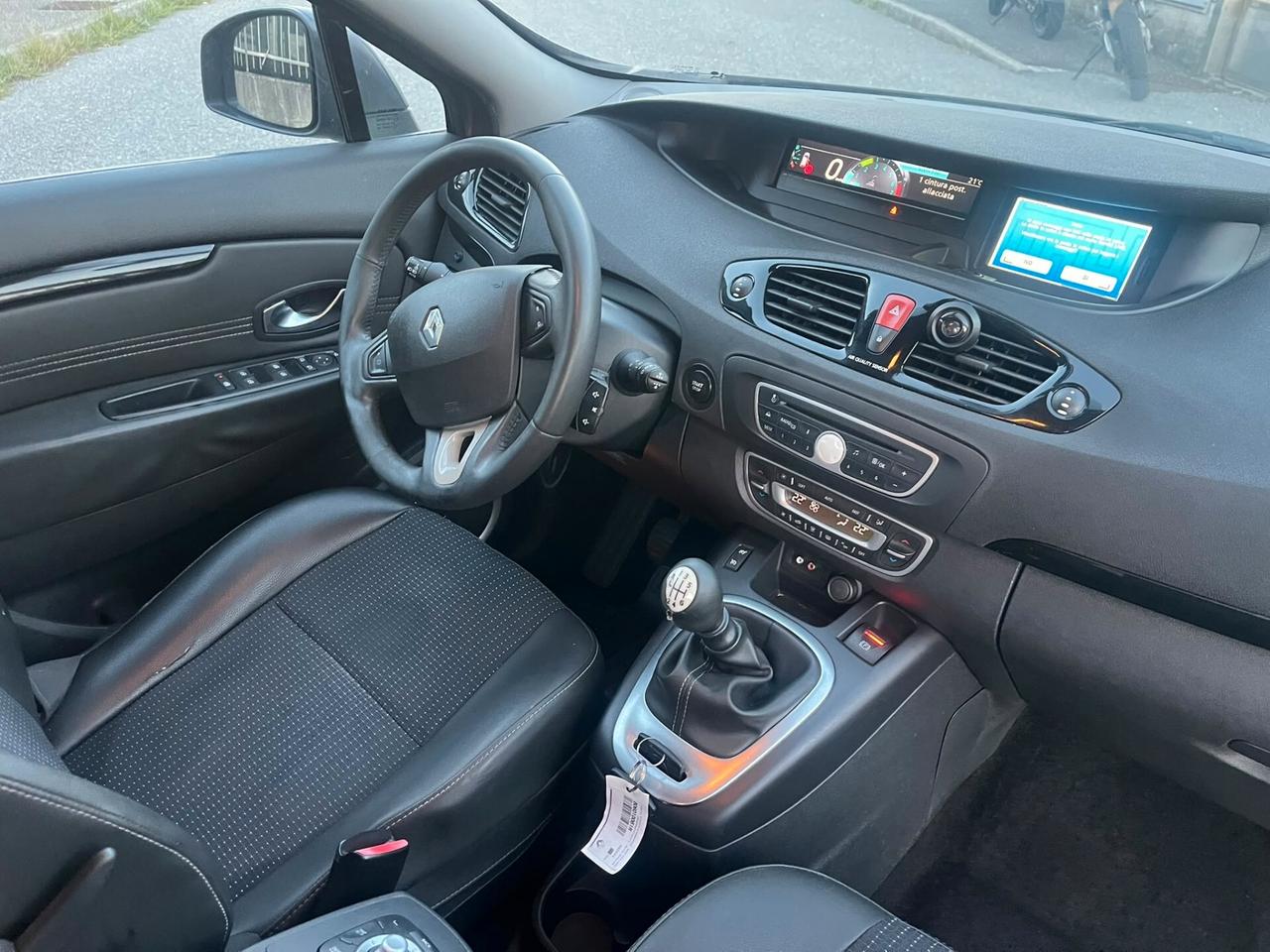 Renault Scenic 1.4 TCe Luxe 7 POSTI