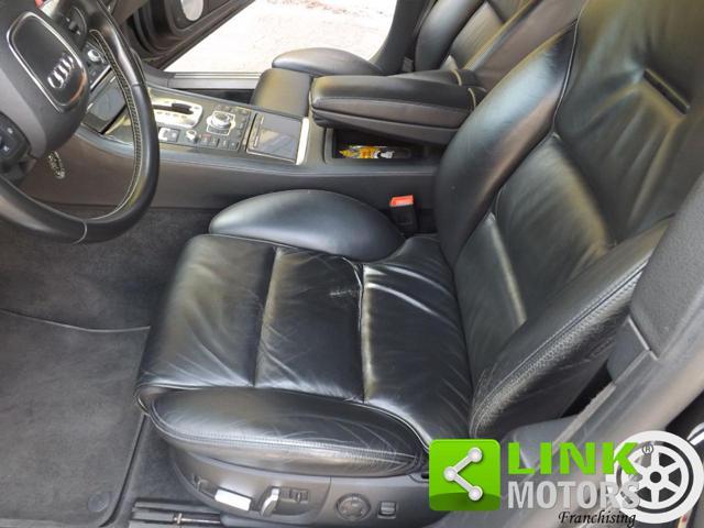 AUDI S8 5.2 V10 quattro tiptronic