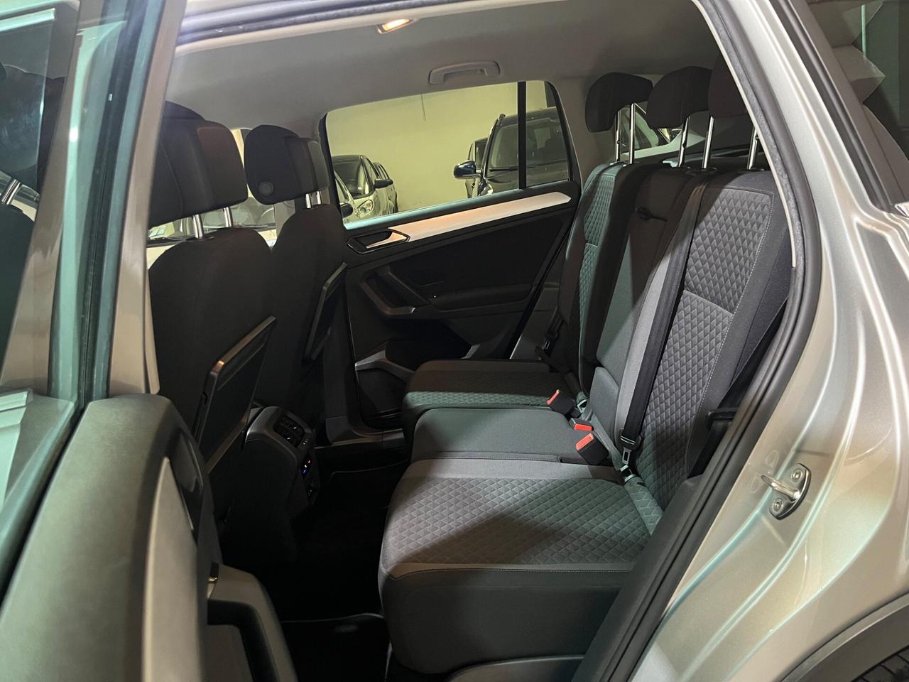 Volkswagen Tiguan 1.6 TDI SCR Sport BlueMotion Technology