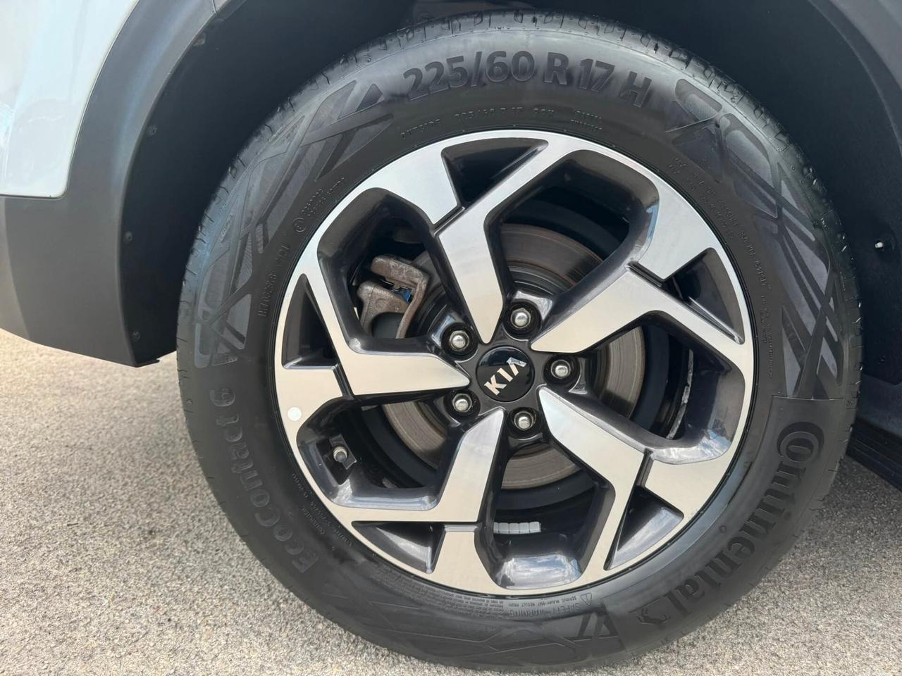 KIA SPORTAGE 4SERIE 1.6CRDI 136CV DIESEL/IBRIDO MOTORE KM 0 CERTIFICATA KIA