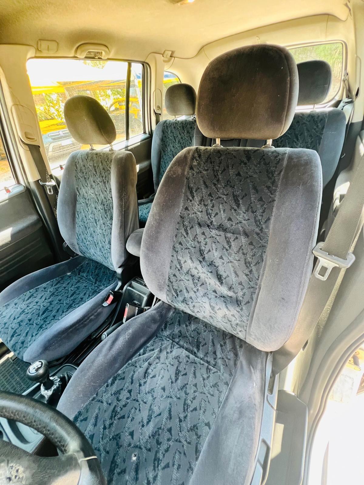 Opel Zafira 2.0 16V DTI cat Elegance