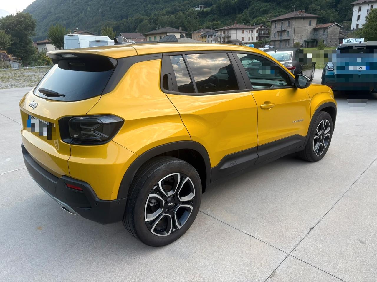 Jeep Avenger 1.2 Turbo 100 CV Summit