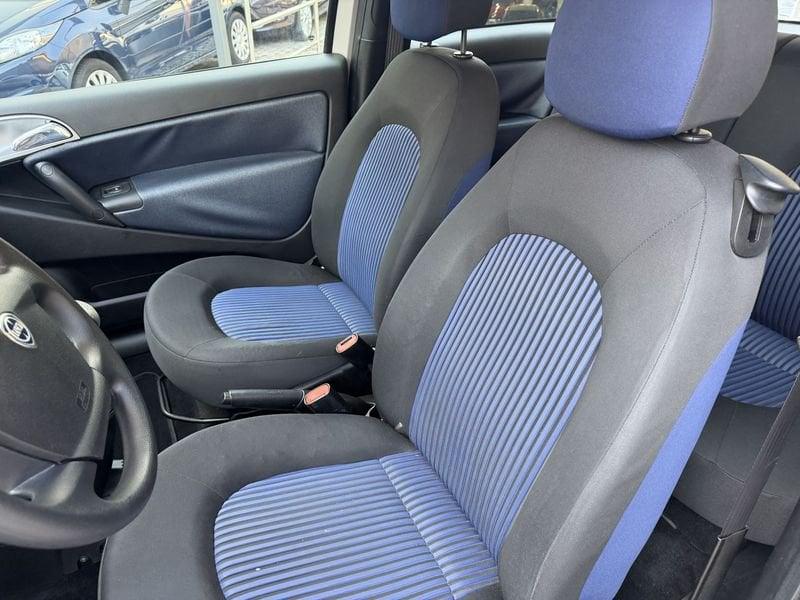 Lancia Ypsilon Ypsilon 1.2 8v Oro Plus IDONEA NEOPATENTATI