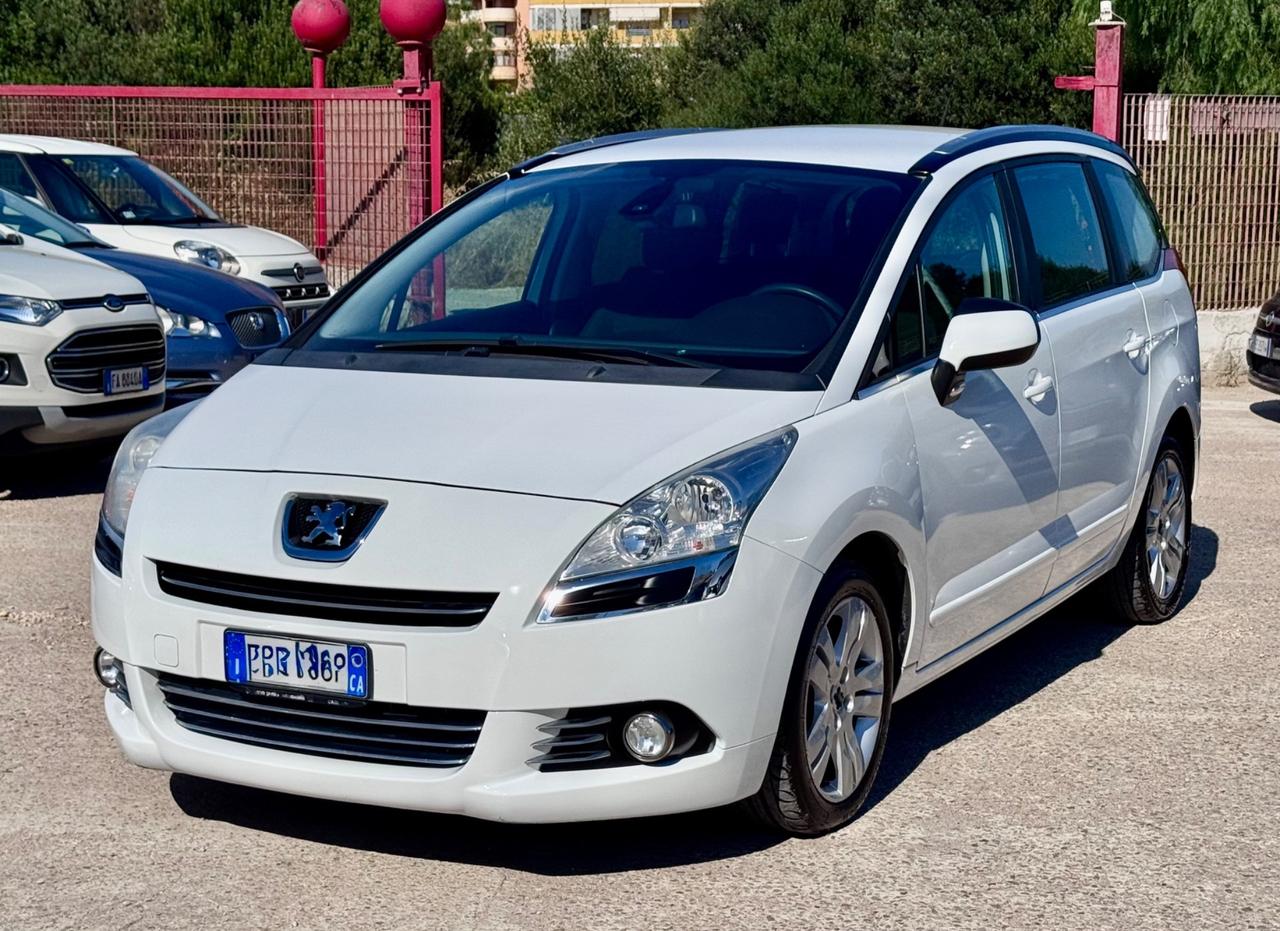 Peugeot 5008 1.6 HDi 115CV Allure