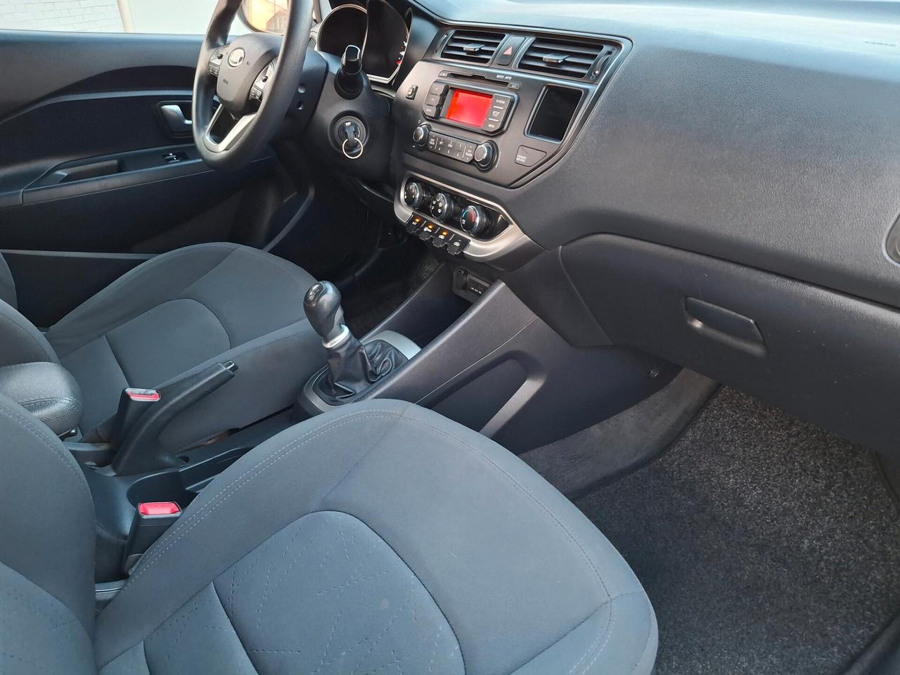 Kia Rio 1.1 CRDi WGT 5p. EX-DIESEL-CERCHI LEGA-