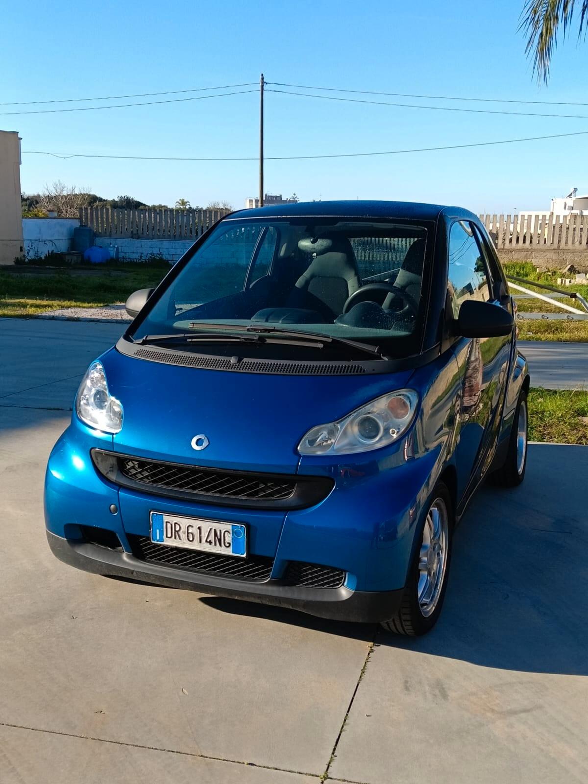 Smart ForTwo 1000 MHD Coupé Pure – 45 kW – Anno 2008 – Appena Tagliandata e Gommata.