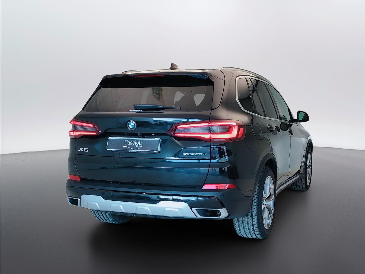 BMW X5 G05 2018 - X5 xdrive25d xLine auto