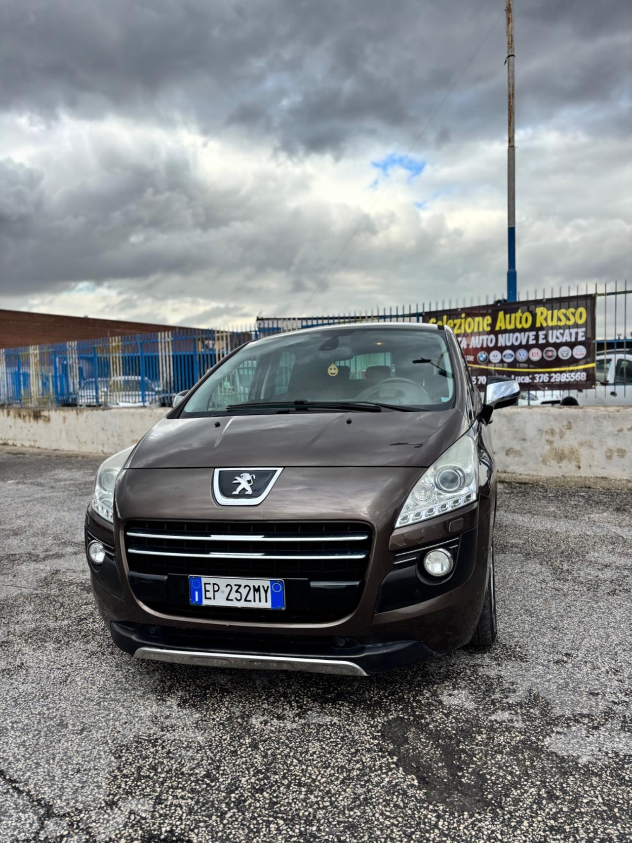 Peugeot 3008 HYbrid4 AUTOMATICO