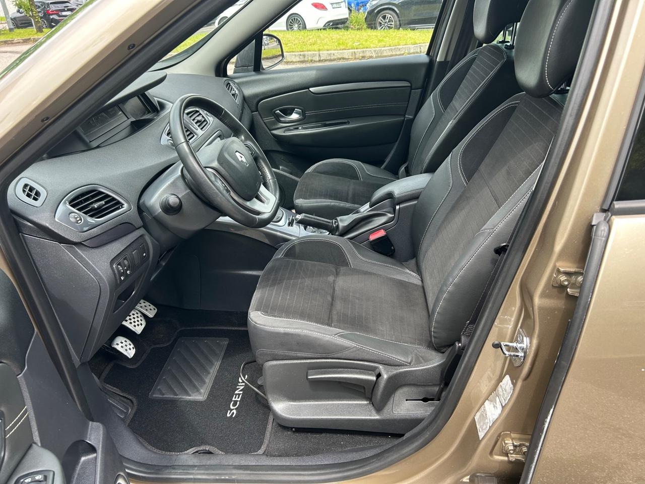 Renault Scenic Scénic XMod Cross 1.5 dCi 110CV Energy*Neo patentati
