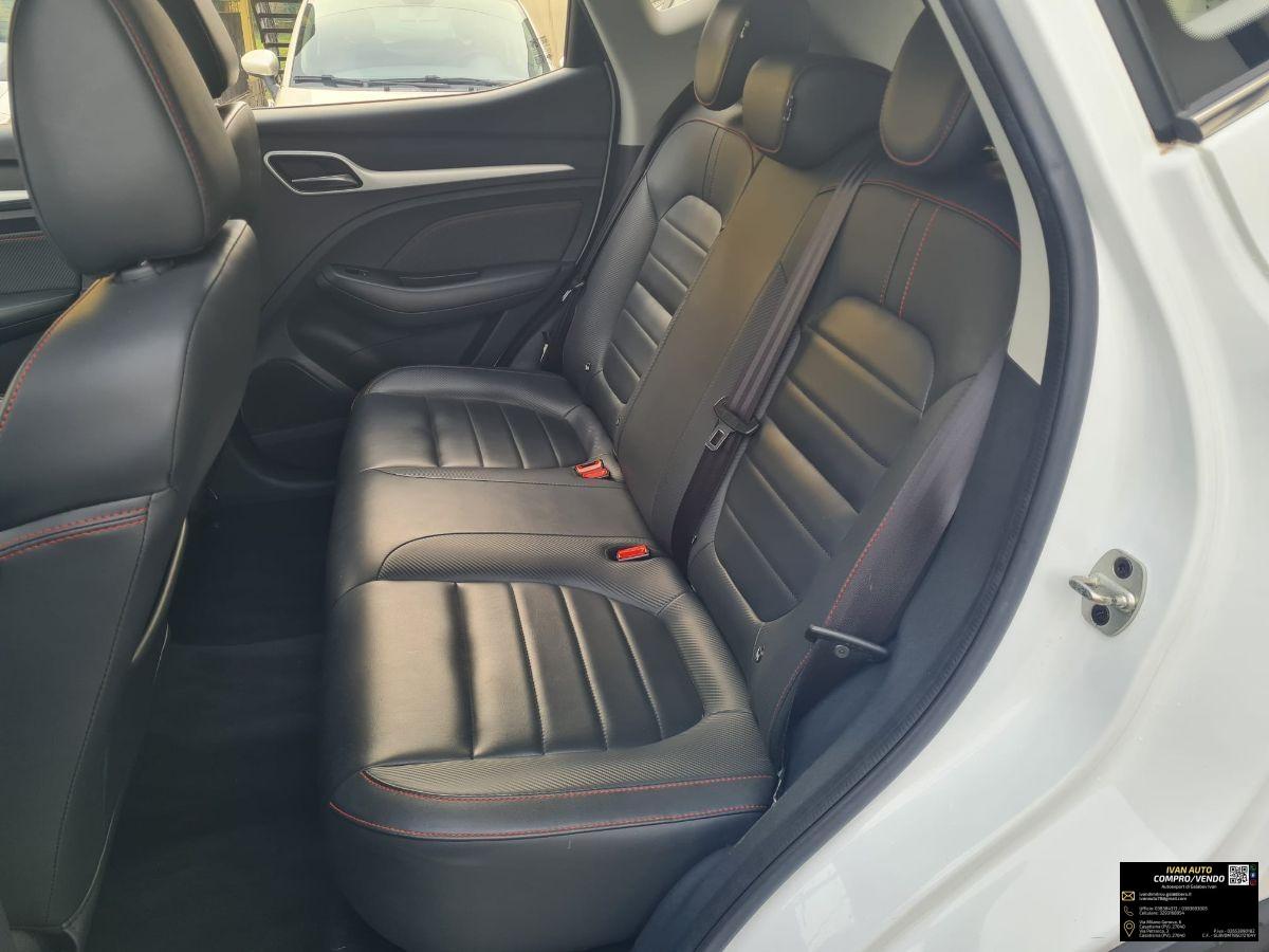 MG ZS Luxury Benzina-45.000 Km - Anno 2023