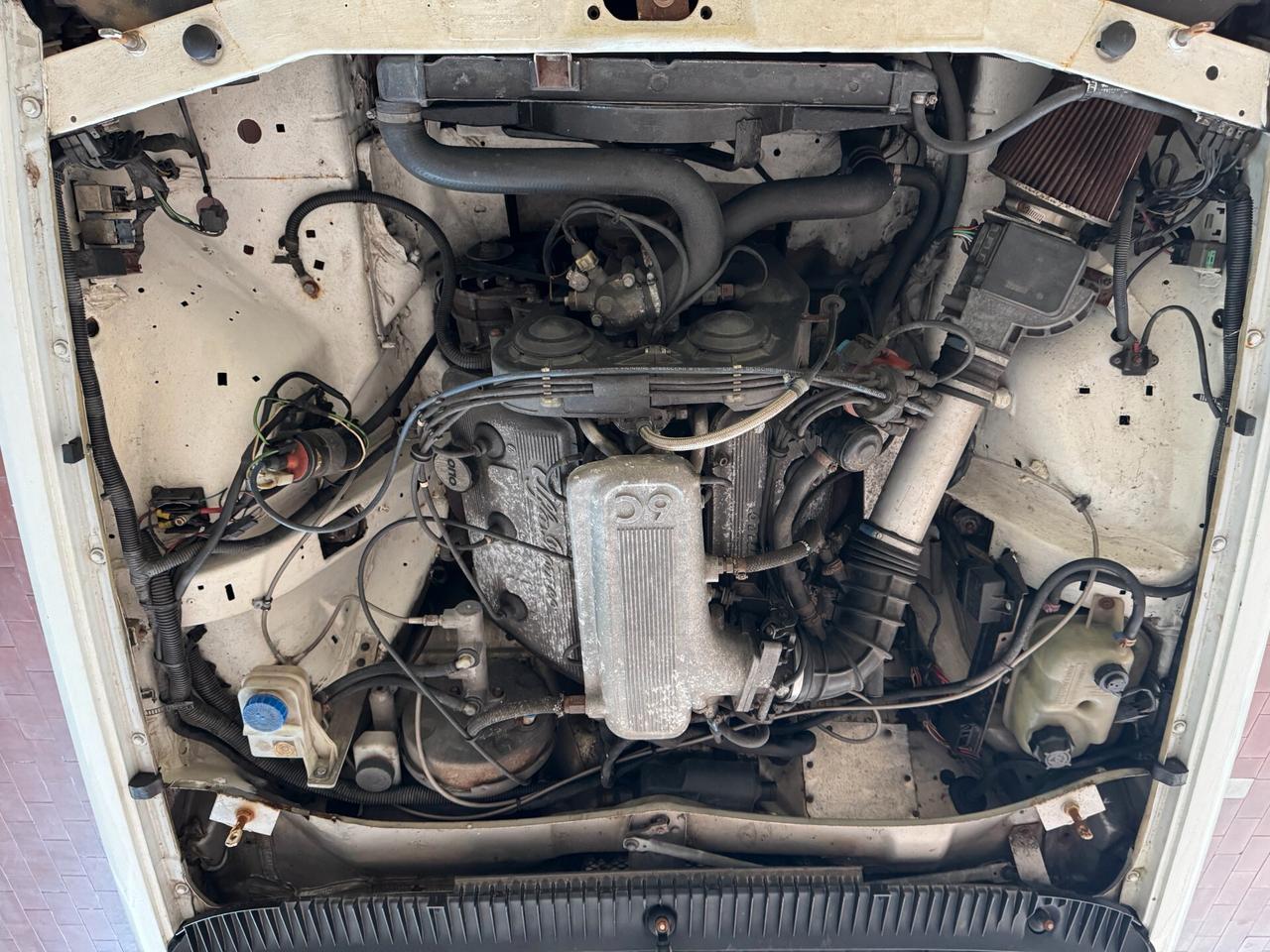 Alfa Romeo 75 3.0i V6 cat