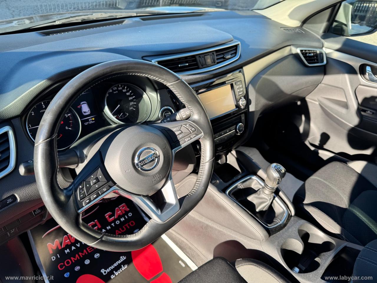 NISSAN Qashqai 1.6 dCi 4WD N-Connecta