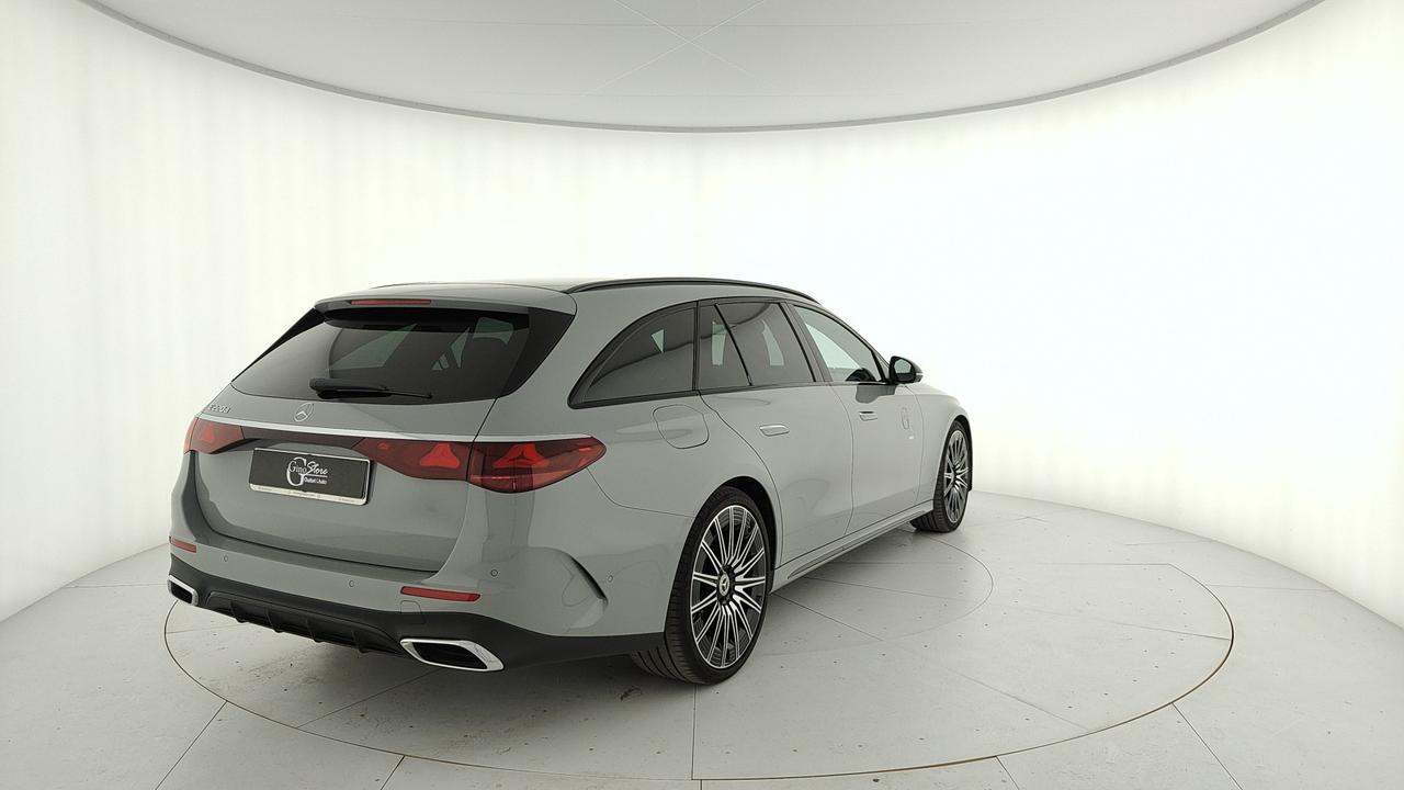 Mercedes-Benz E SW 220 d AMG Line Premium Plus auto