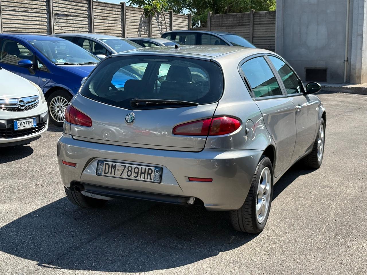 Alfa Romeo 147 1.6 16V TS (105) 5 porte Progression