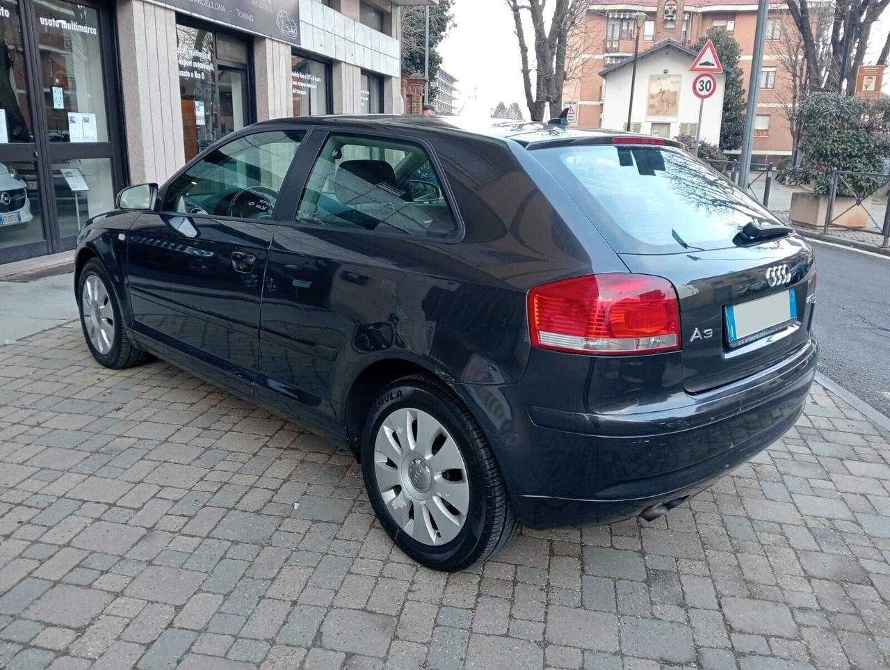 Audi A3 2.0 16V TDI S tronic 140 CV