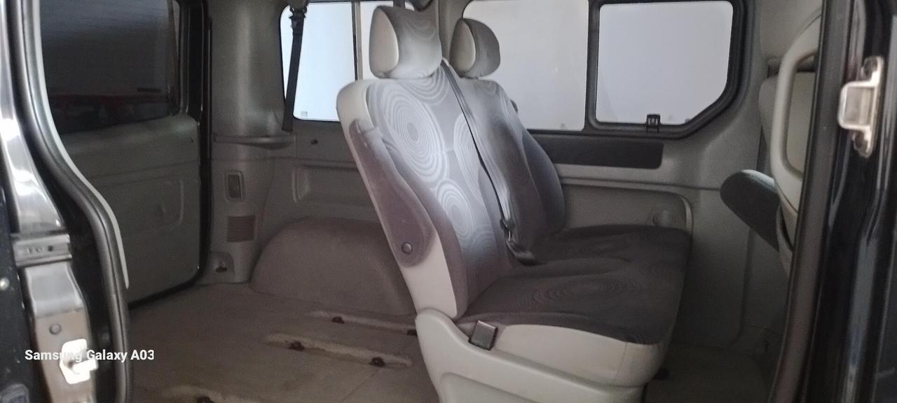 Renault 7 posti 2.0 dCi Passenger Confort