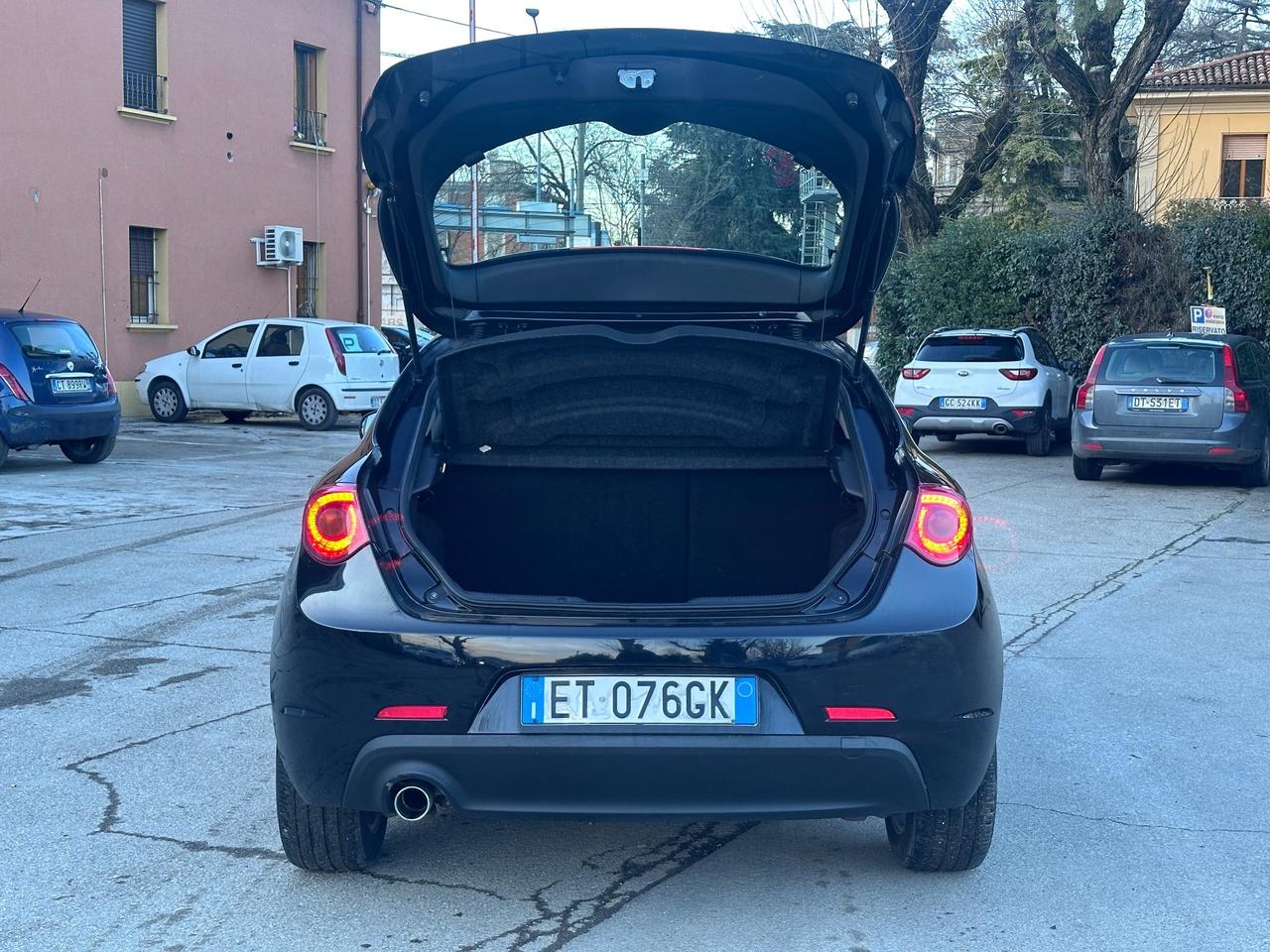 Alfa Romeo Giulietta 1.6 JTDm-2 105 CV Exclusive