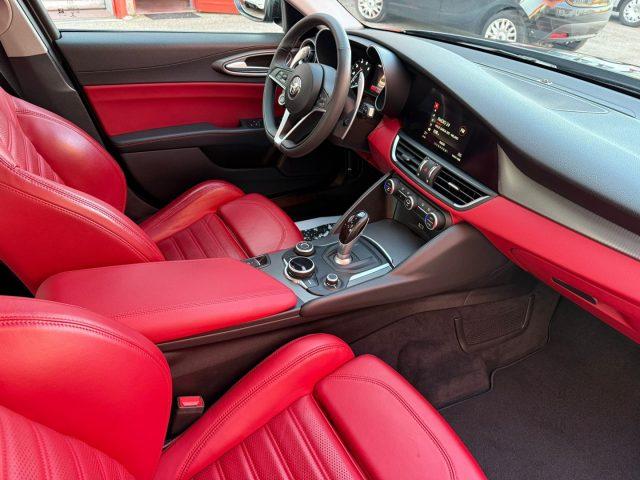 ALFA ROMEO Giulia 2.0 Turbo 280 CV AT8 AWD Q4 Veloce