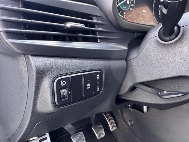 HYUNDAI Bayon 1.0 T-GDI HYBRID 48V iMT XLINE+NAVI+RCAM