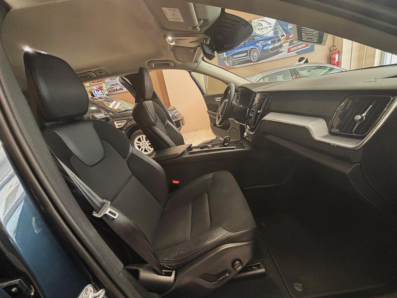 Volvo XC60 2.0 197CV 4X4 **PARI AL NUOVO**
