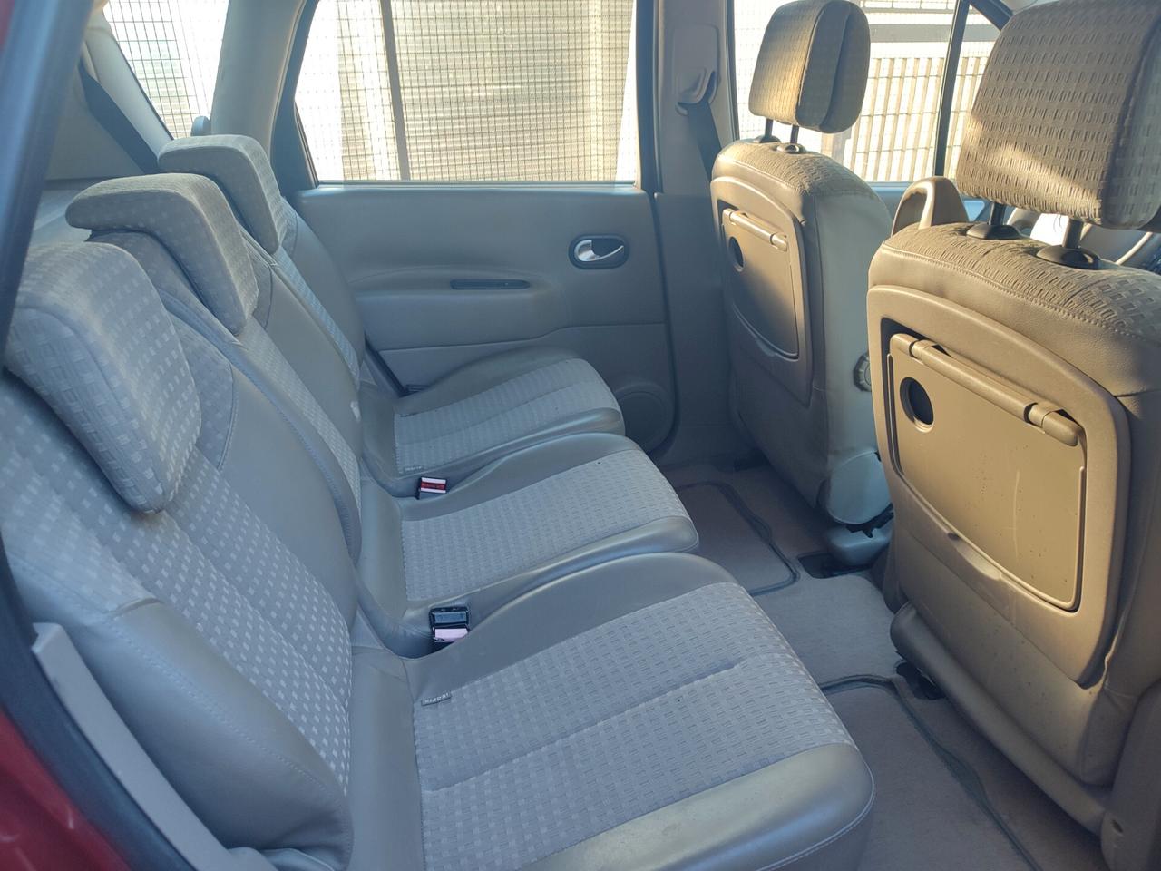 RENAULT SCENIC 1.6BENZINA POCHI KM LEGGERE