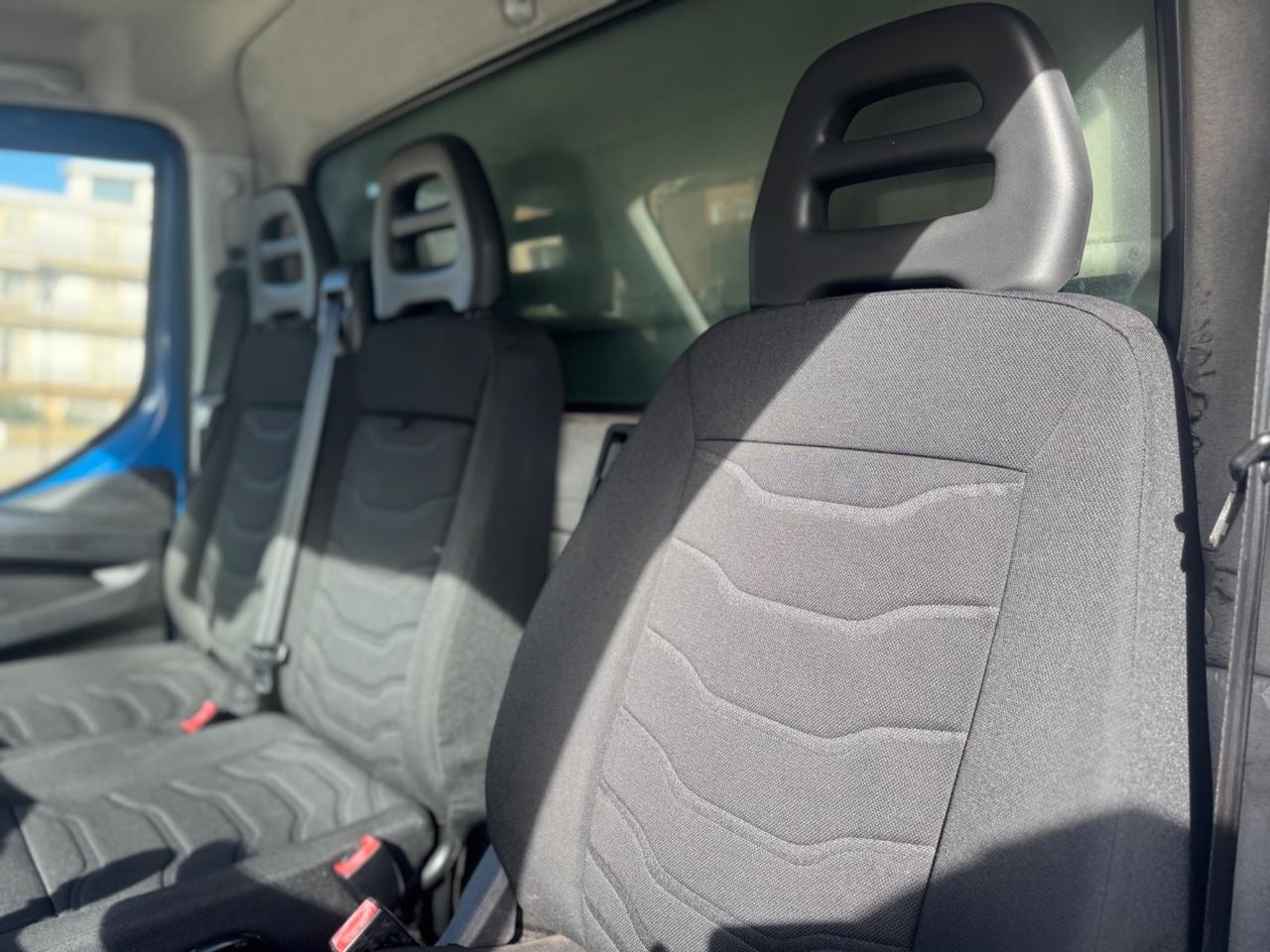 IVECO DAILY 35C17 3.0 170 CV CENTINA E TELONE