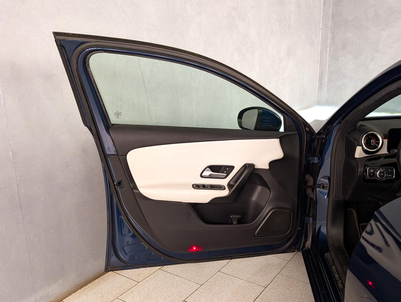 Mercedes-Benz 180 Automatic Business