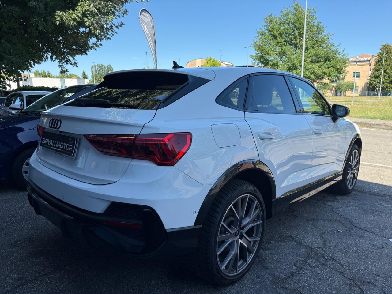 Audi Q3 SPB 45 TFSI e S tronic S line edition