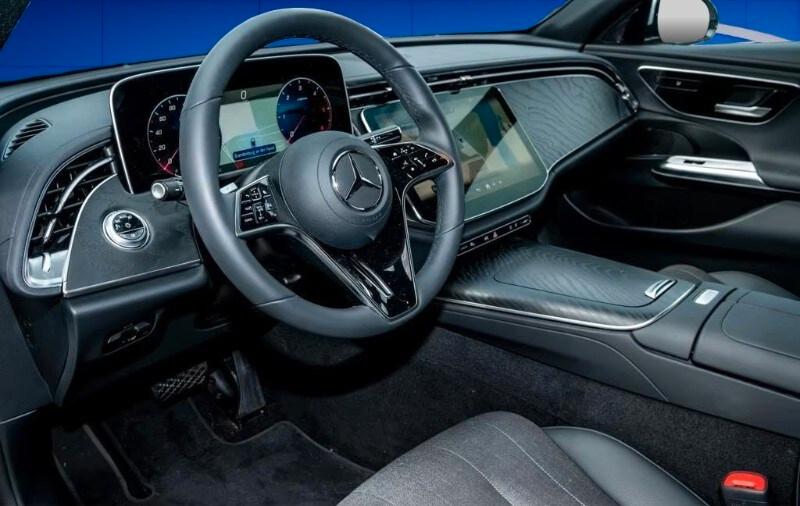 MERCEDES Classe E (W/S214) E 220 d Mild hybri...