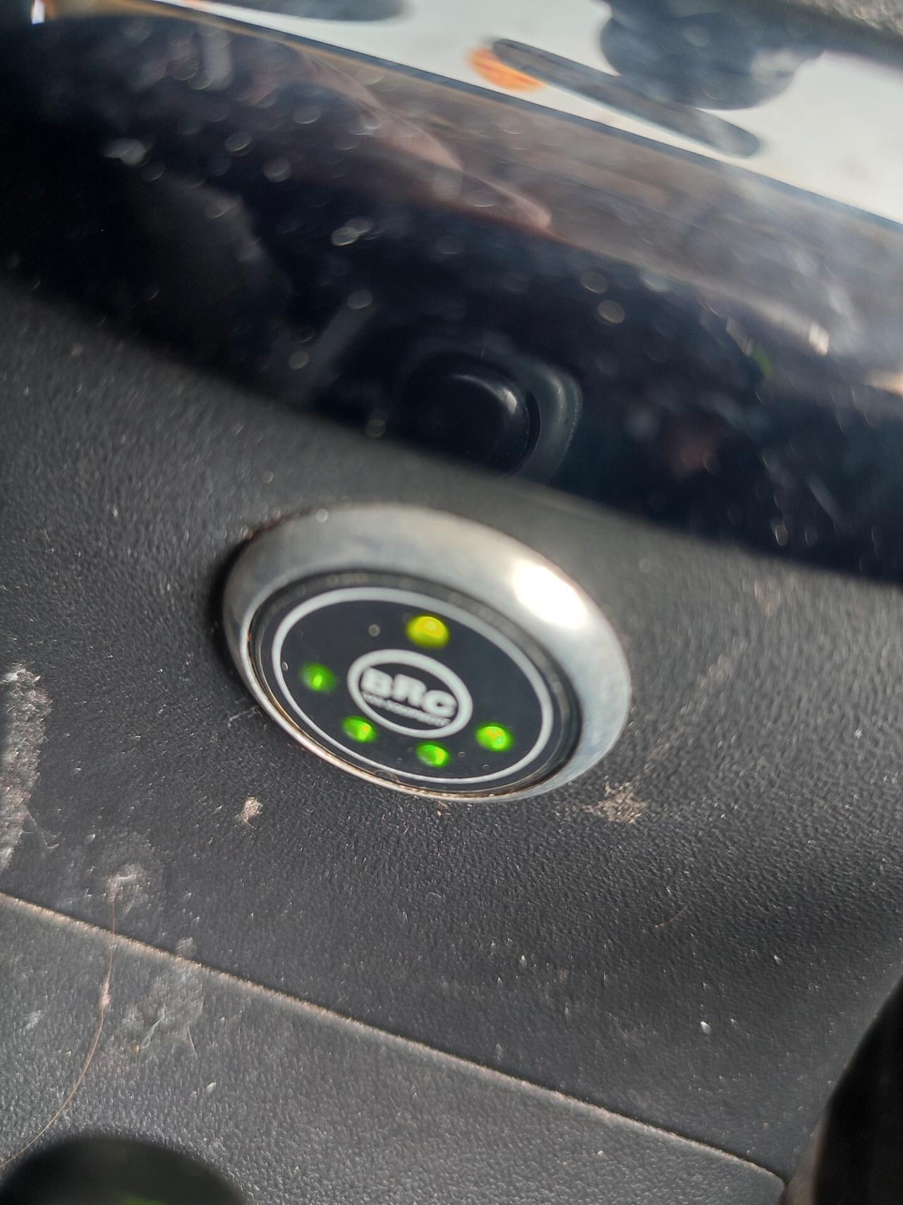 MITSUBISHI SPACE STAR 2017 A GPL LEGGERE BENE