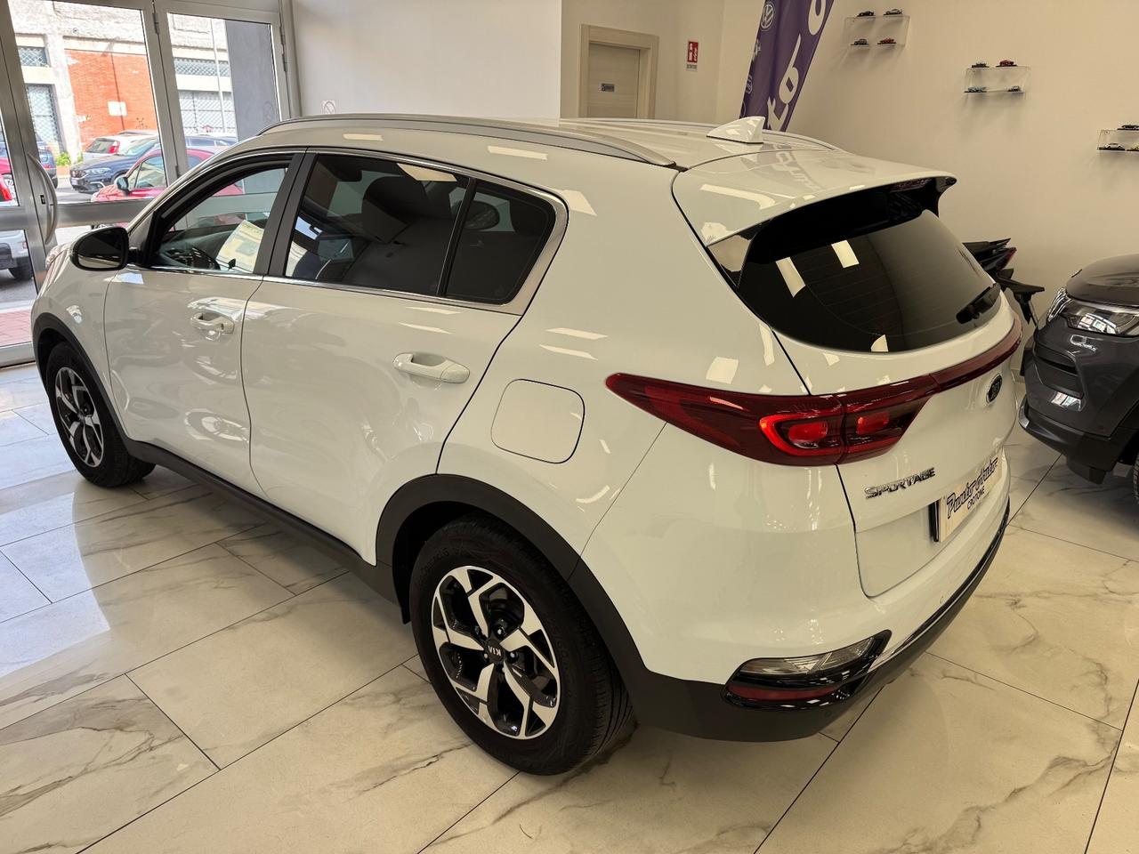 Kia Sportage 1.6 CRDI 136 CV 2WD Mild Hybrid Business Class