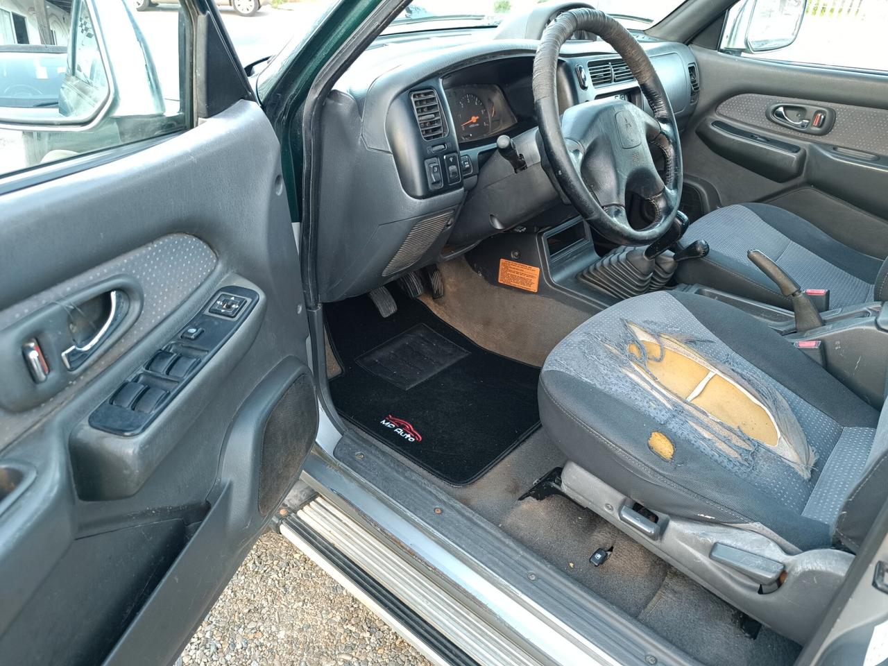 Mitsubishi L200 2.5 TDI 4WD Double Cab Pick-up GLS