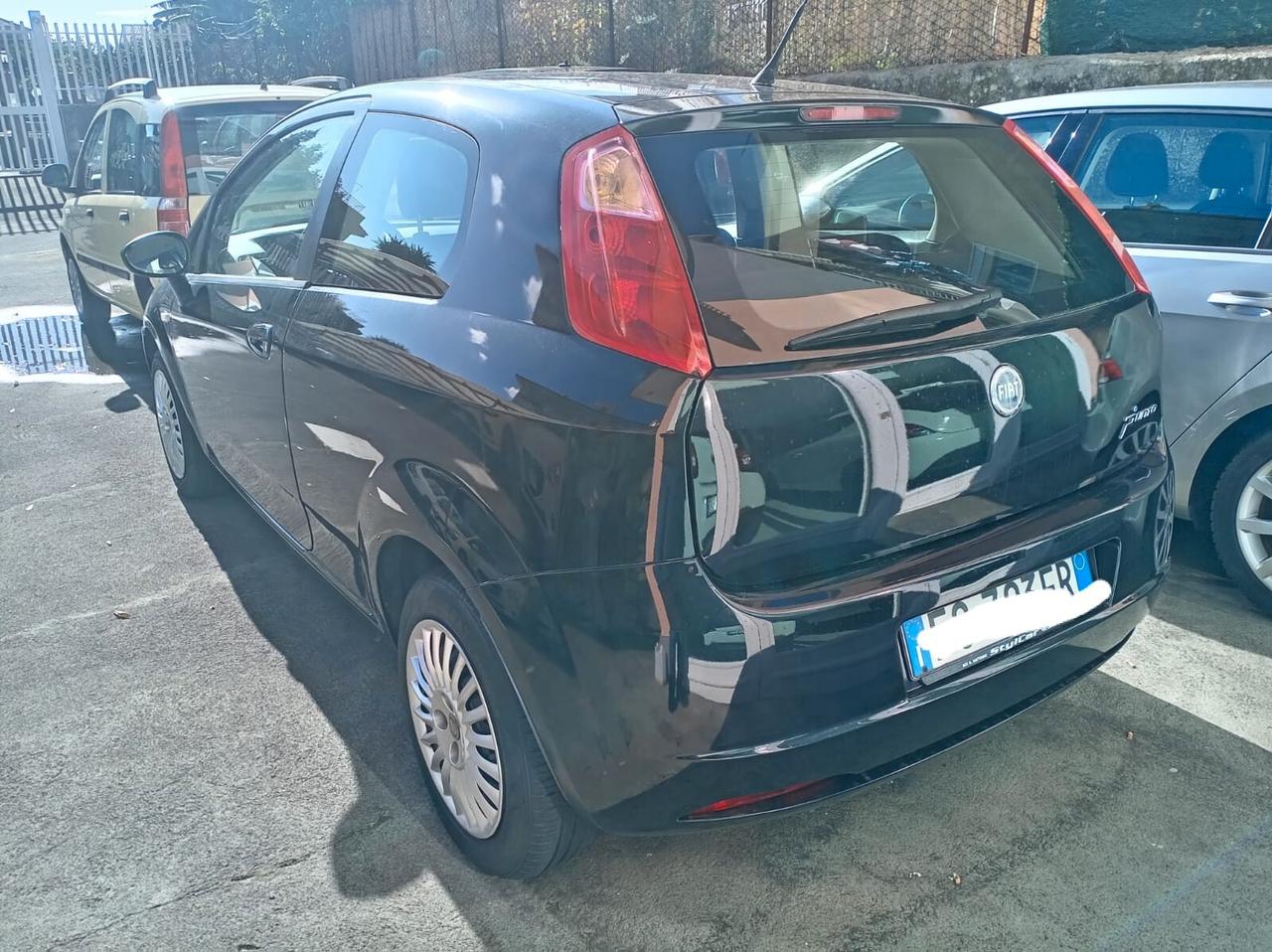 Fiat Grande Punto 1.3 MJT 75 CV 3 porte Dynamic