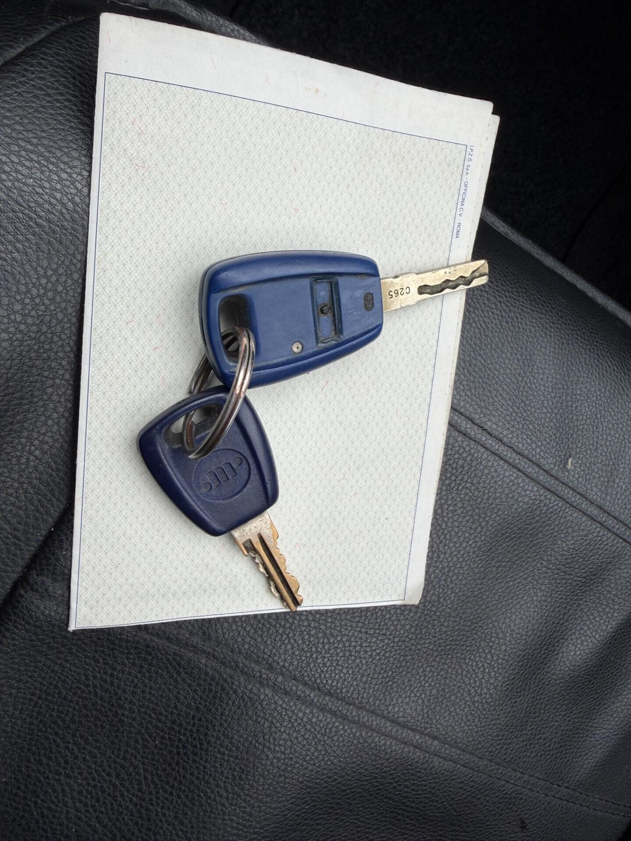 FIAT PUNTO 1.3MTJ COSUMI BASSI NEOPATENTATI