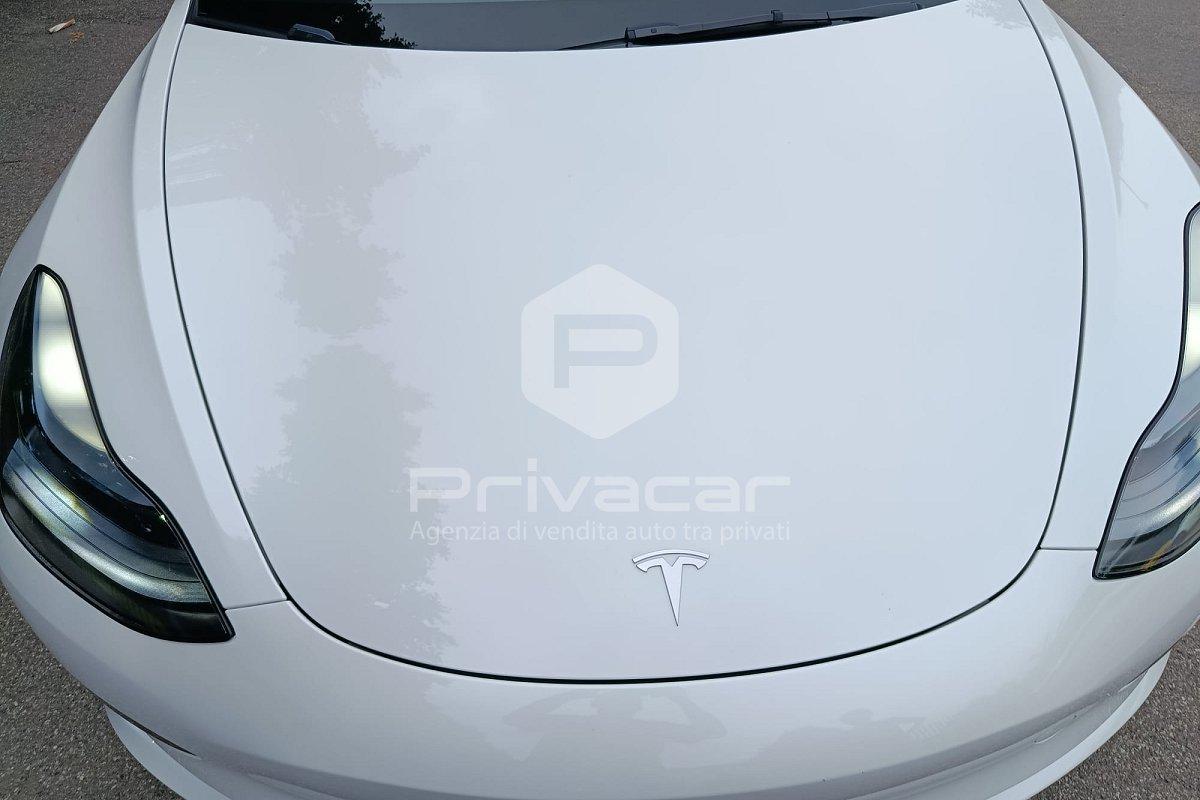 TESLA Model 3 RWD