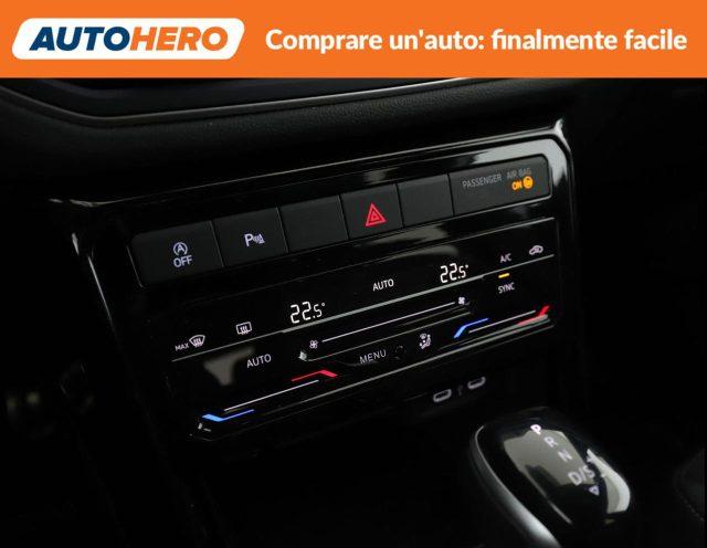 VOLKSWAGEN T-Cross 1.0 TSI 115 CV DSG R-Line