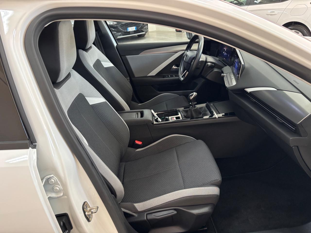 Opel Astra 1.5 Turbo Diesel 130 CV Edition