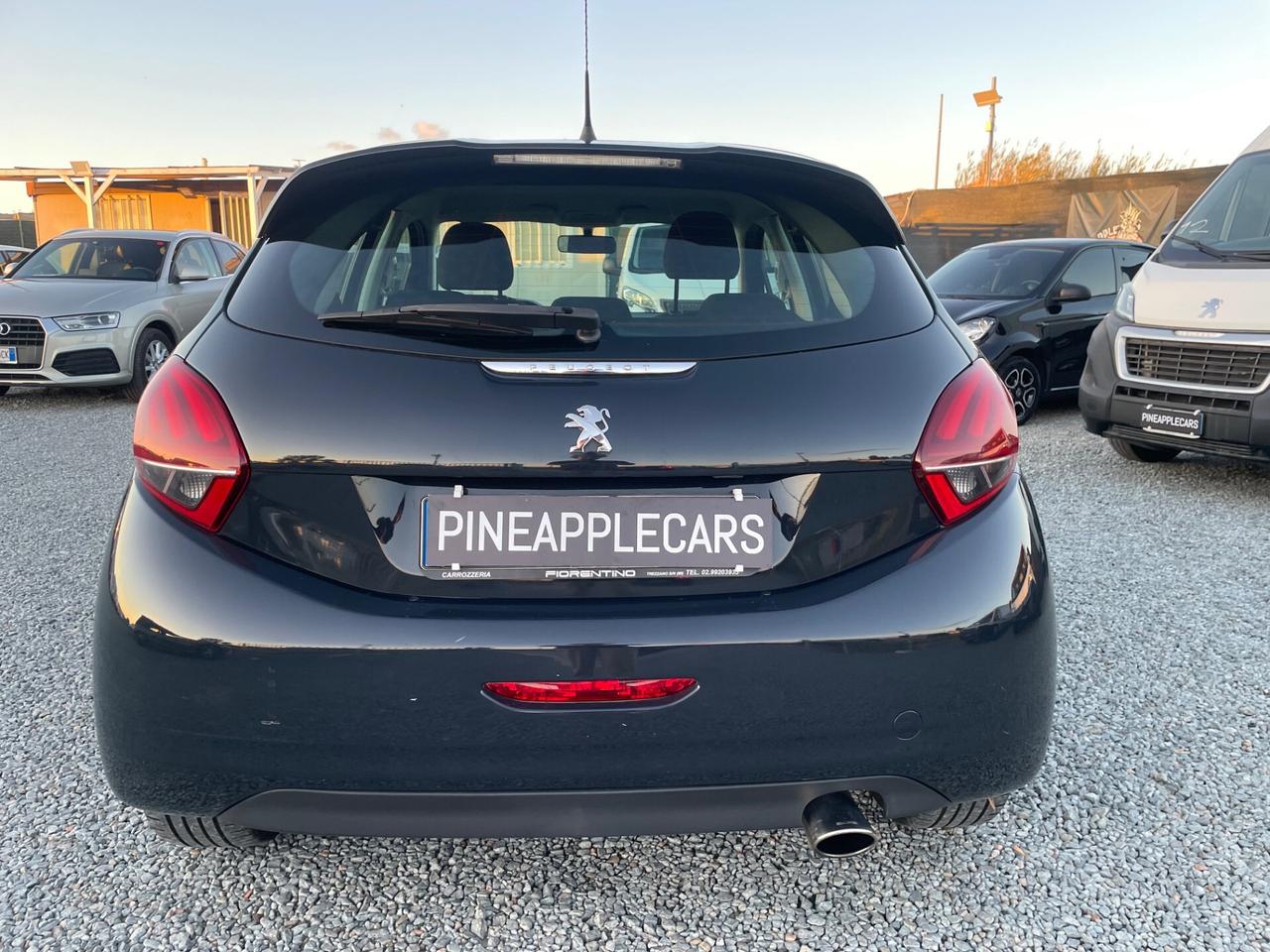 Peugeot 208 BlueHDi GARANZIA