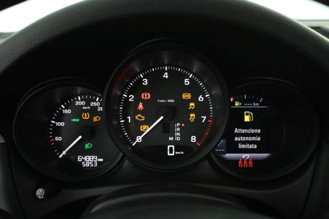 PORSCHE Macan Macan 2.0