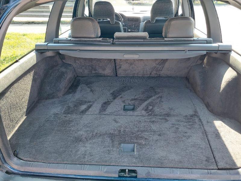Volvo 850 2.0i 20V cat Station Wagon GLT ASI 33000KM