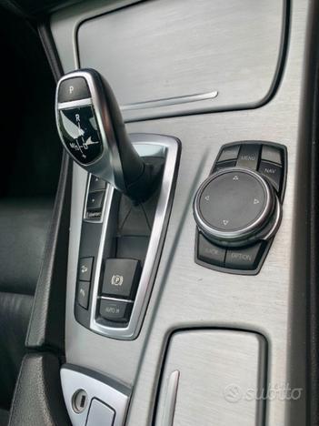 BMW 530 d xDrive Touring Luxury TETTO PANORAMIC
