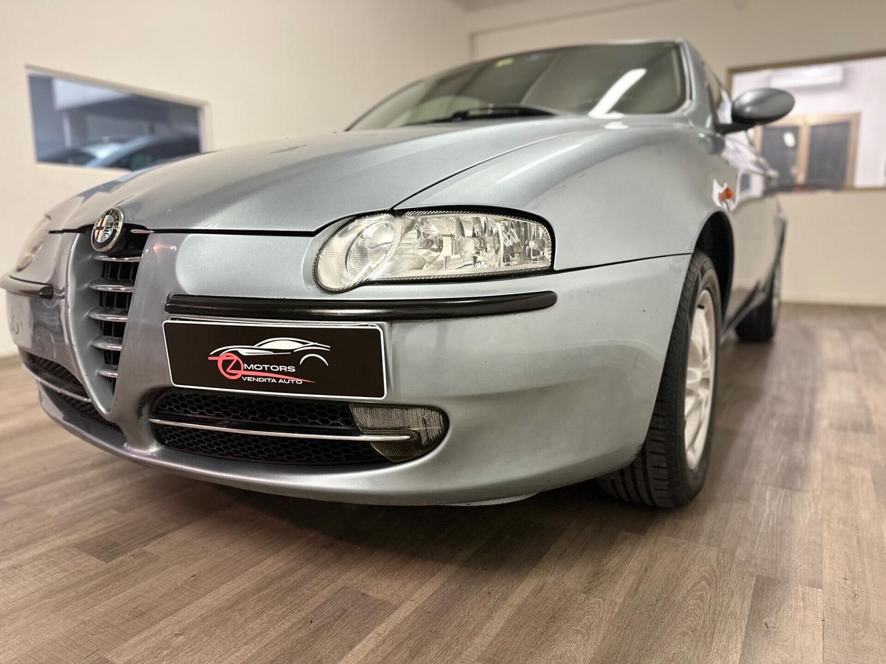 Alfa Romeo 147 1.6i 16V T.S. (105 CV) cat 3p. Dist.