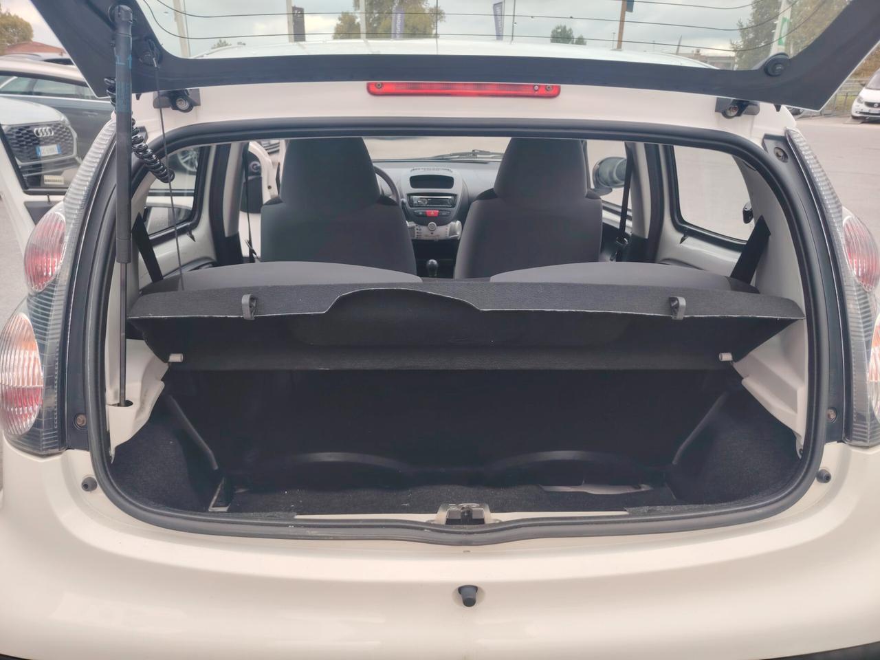 Citroen C1 1.0 5 porte Exclusive - NEOPATENTATI