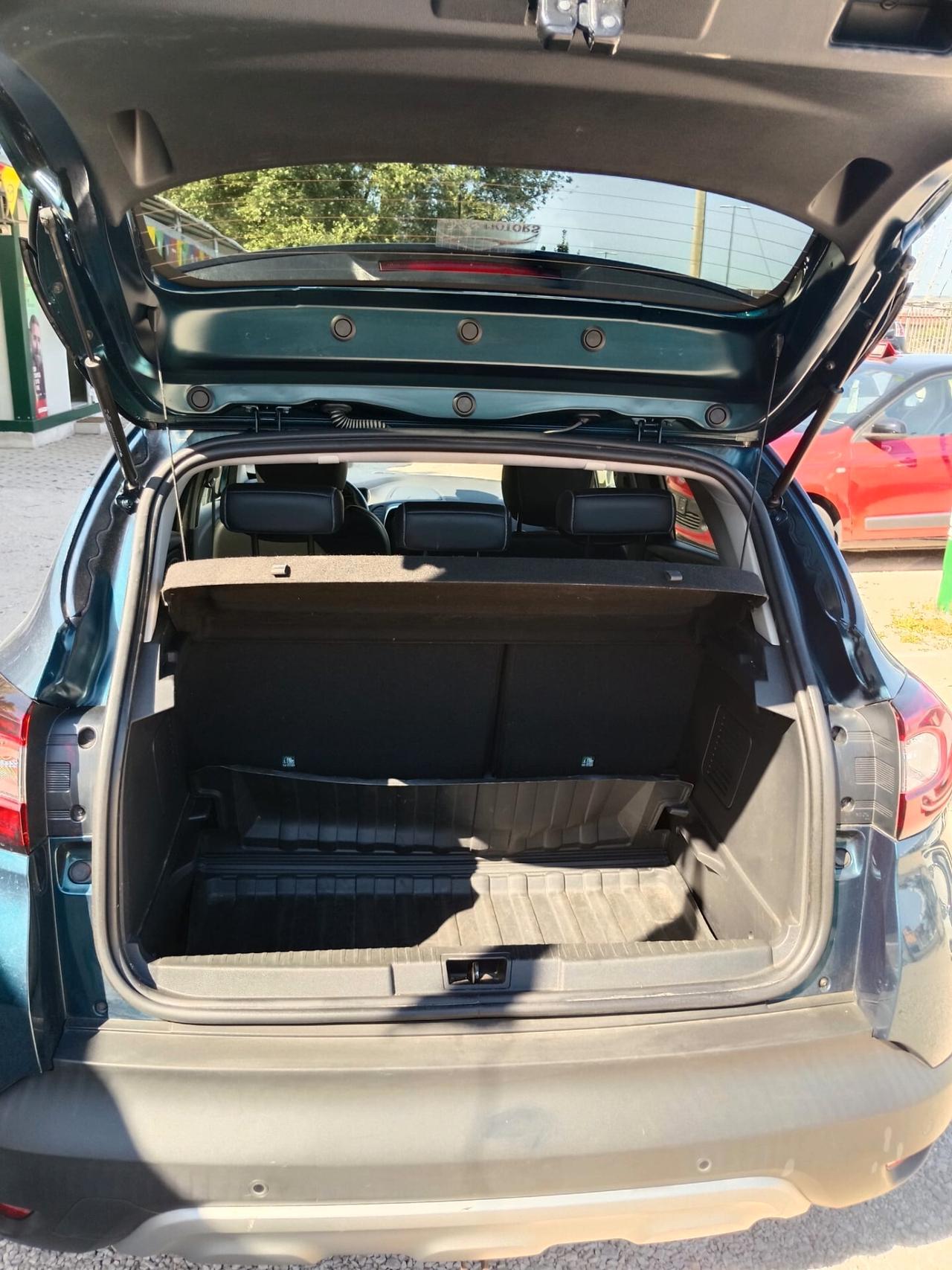 Renault Captur dCi 8V 110 CV Start&Stop Energy Initiale Paris