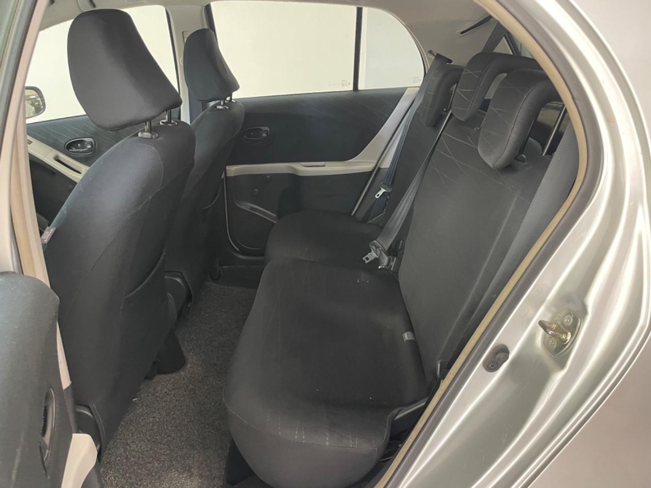 Toyota Yaris 1.0 5 porte Navi km 139.000 Perfetta !