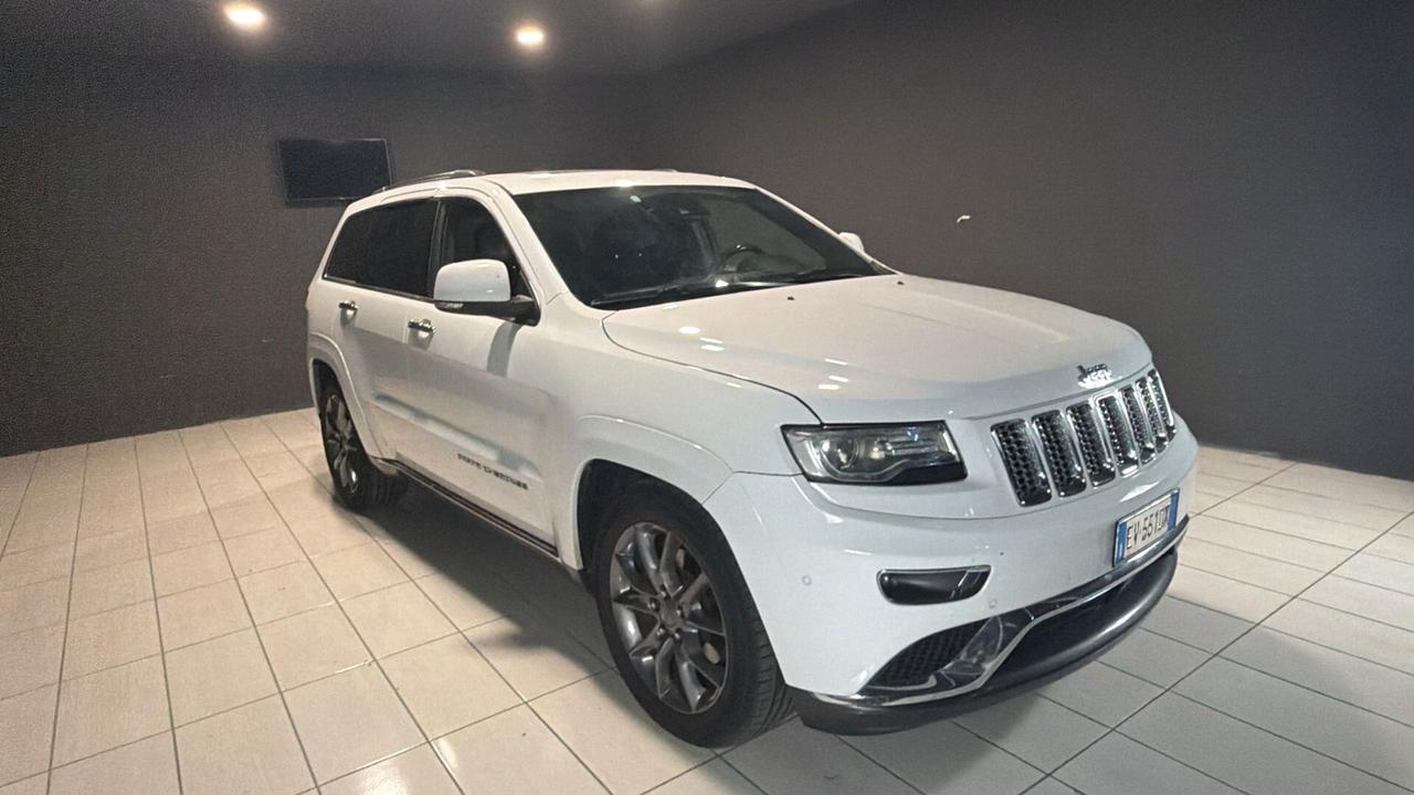 JEEP GR. CHEROKEE SUMMIT DEL 2014 3.0 D 4X4 GANCIO TRAINO