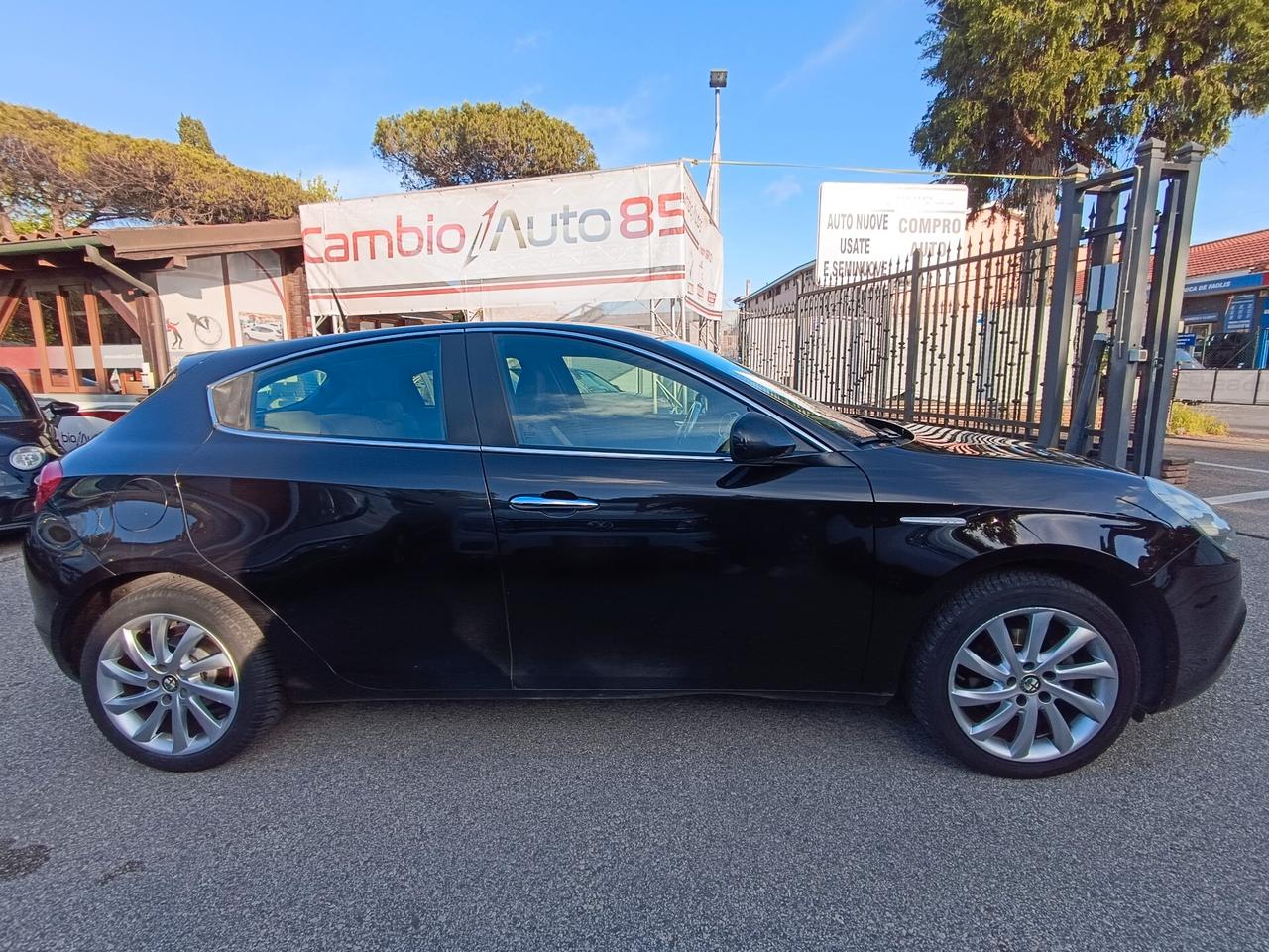 Alfa Romeo Giulietta 1.6 JTDm-2 105 CV Distinctive