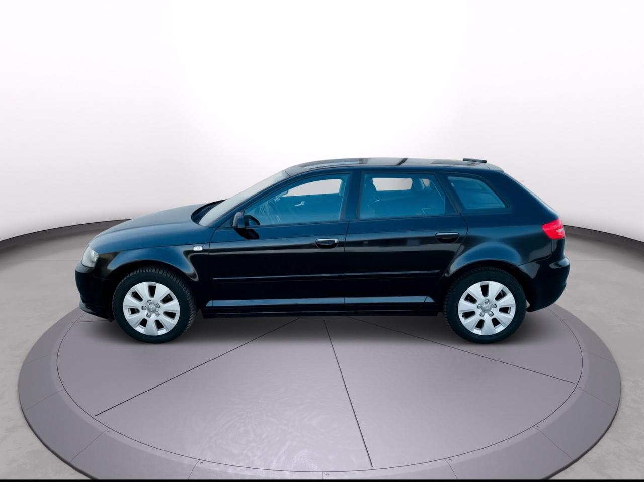 Audi A3 SPB 1.6 TDI anno 2012 ottima per neo patentati