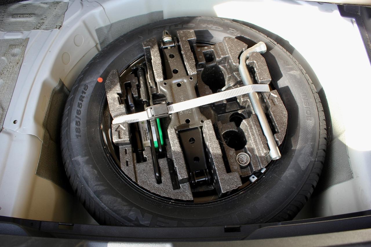 SKODA FABIA 1.0 TSI DSG 110 CV STYLE APPLE CAR PLAY SENSORI